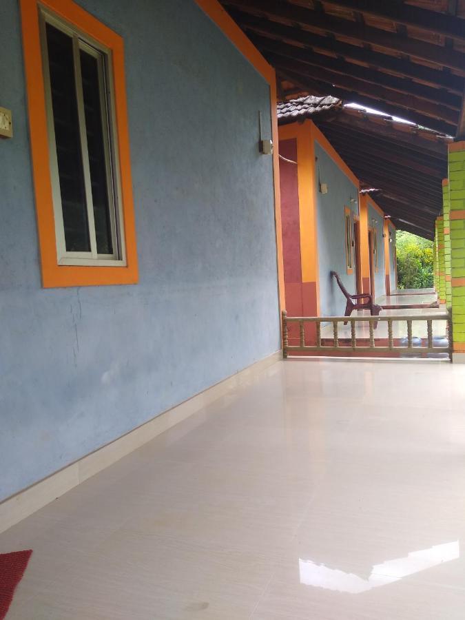 Gundappa Cafe Gokarna Kudle Beach Buitenkant foto